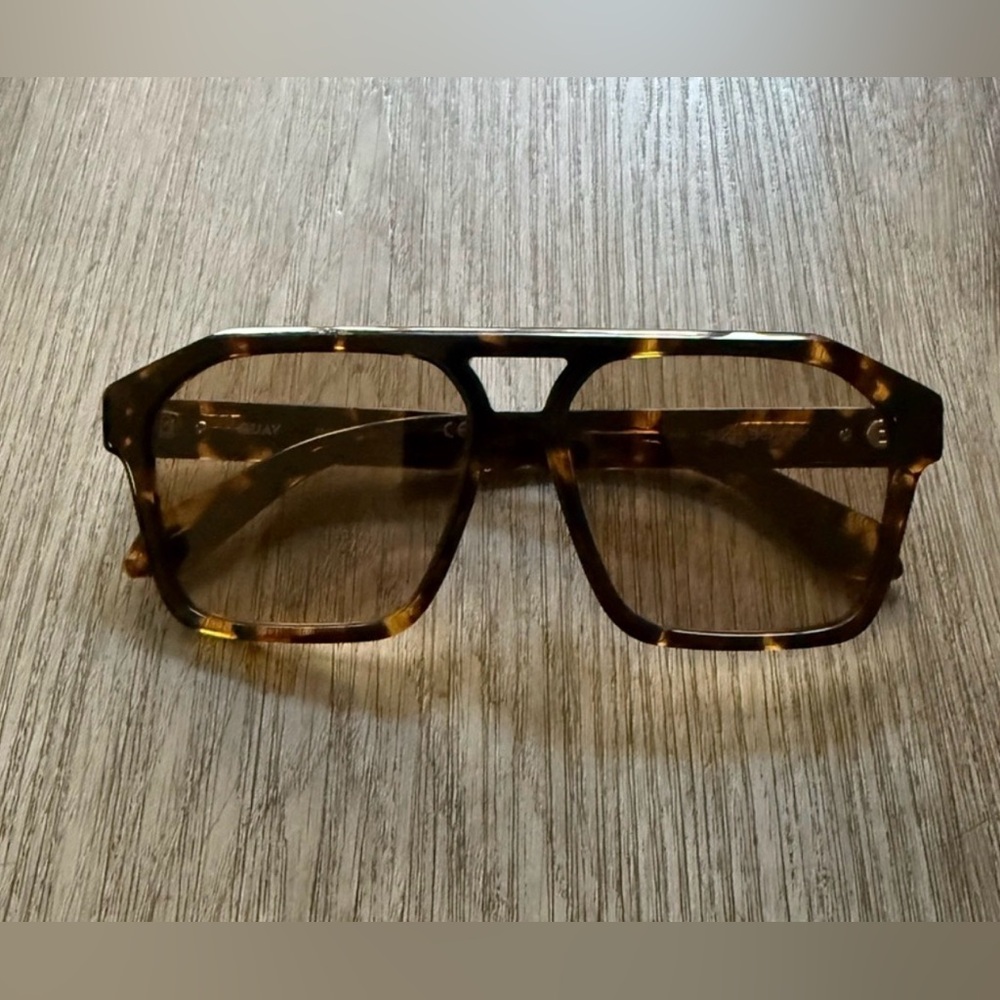 quay australia soundcheck tortoise brown vintage y2k aviator sunglasses eyewear